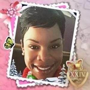 Meet your Posher, Alicia